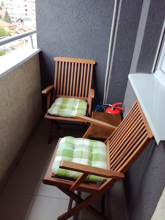 Naissa Apartment Ni Kültér fotó