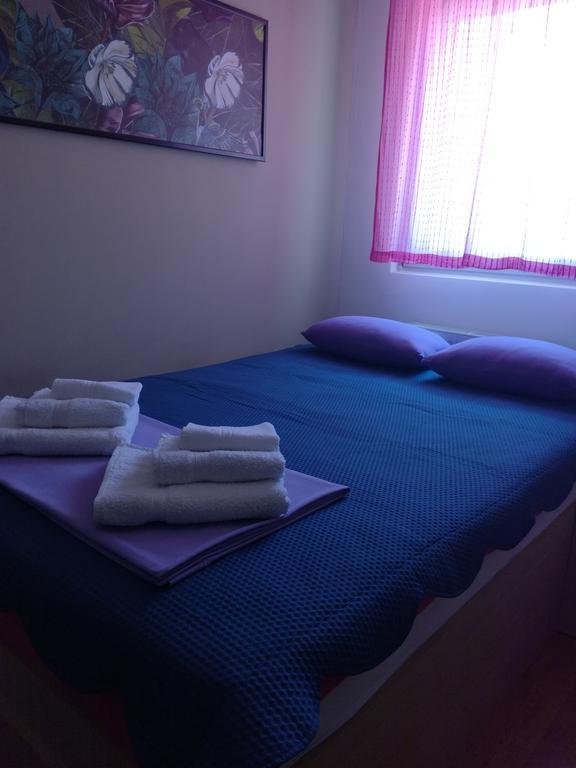 Naissa Apartment Ni Kültér fotó