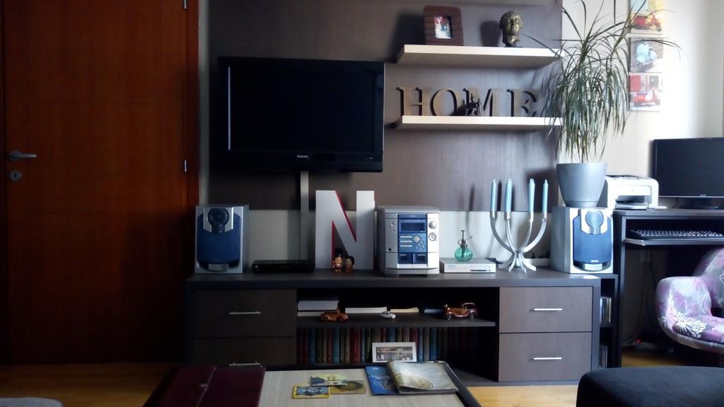 Naissa Apartment Ni Kültér fotó
